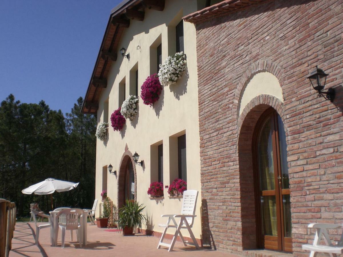 Agriturismo Santa Barbara San Miniato Eksteriør billede